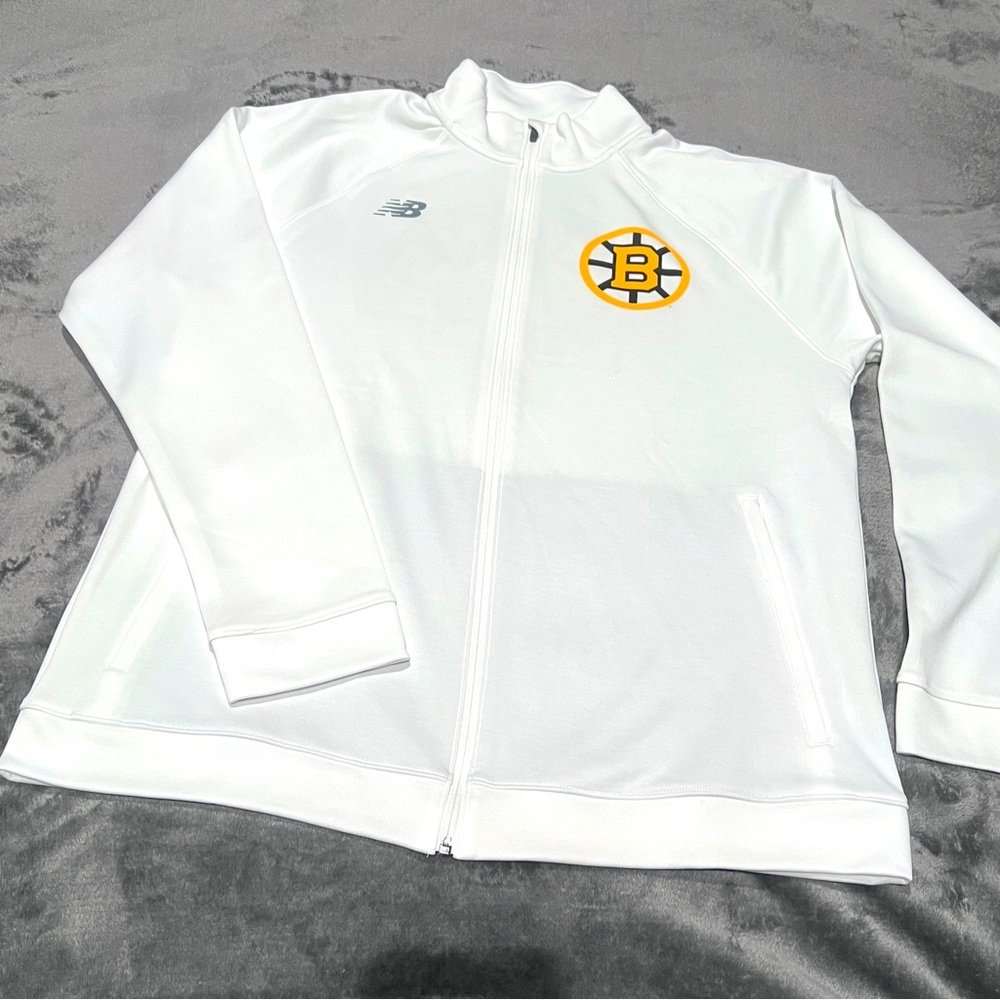 LIMITED EDITION NWOT NEW BALANCE Boston Bruins Centennial Jacket 2024 Version